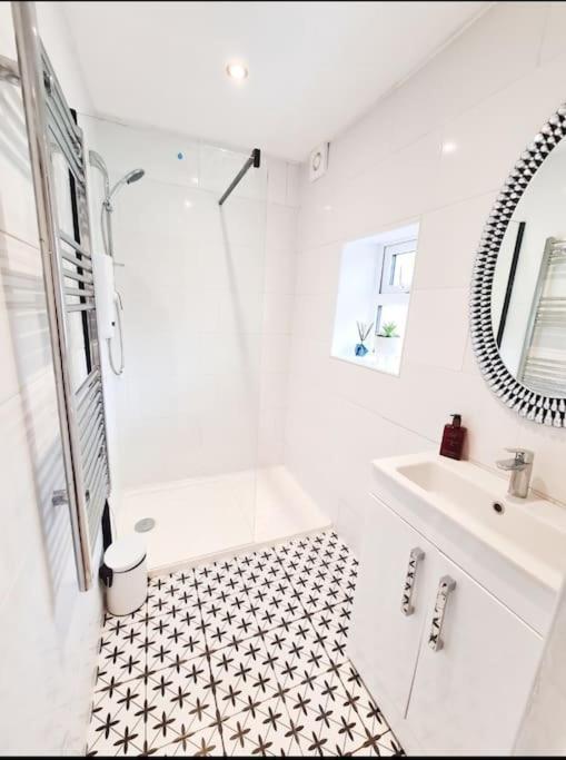 The Hideaway Luxury 5* 2 Bed Garden Apartment Scarborough Dış mekan fotoğraf